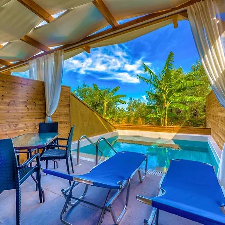 Kozanos & 3* アリカナス