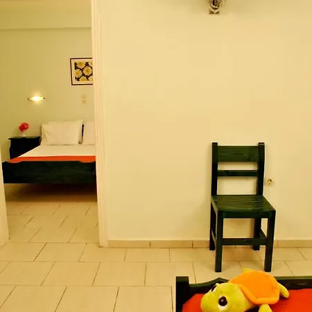 アパートホテル Kozanos & アリカナス