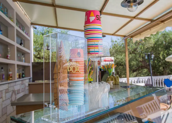 Apart-hotel Kozanos & 3*