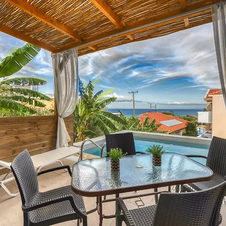 Kozanos & Appart hôtel 3*