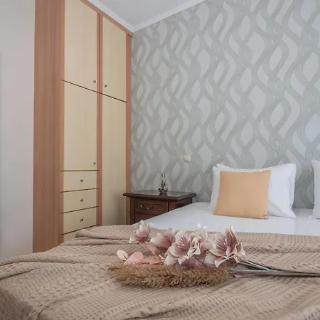 Kozanos & Appart hôtel 3*