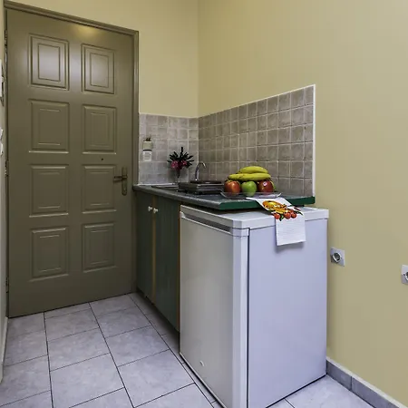 Kozanos & Aparthotel