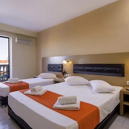 Kozanos & Aparthotel 3*