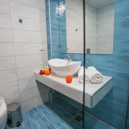 Kozanos & Aparthotel