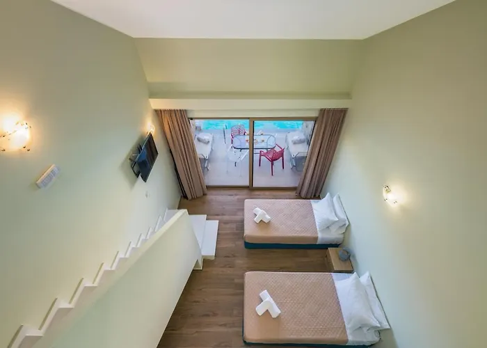 Kozanos & 3* Alykanas (Zakynthos)