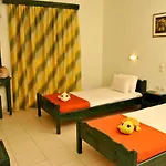 Kozanos & شقة فندقية 3*