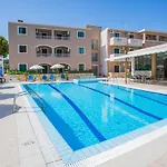 Kozanos & شقة فندقية